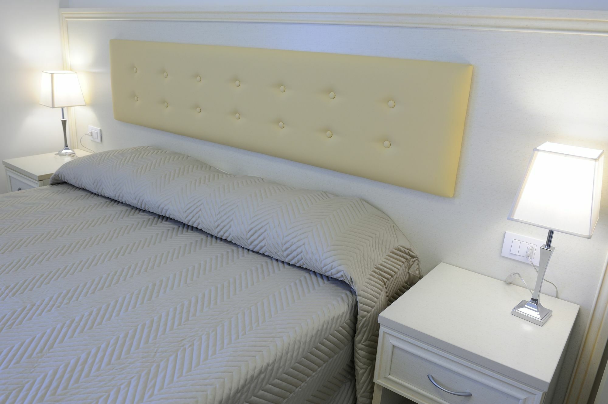 Residence Suite Smeraldo Ричоне Екстериор снимка